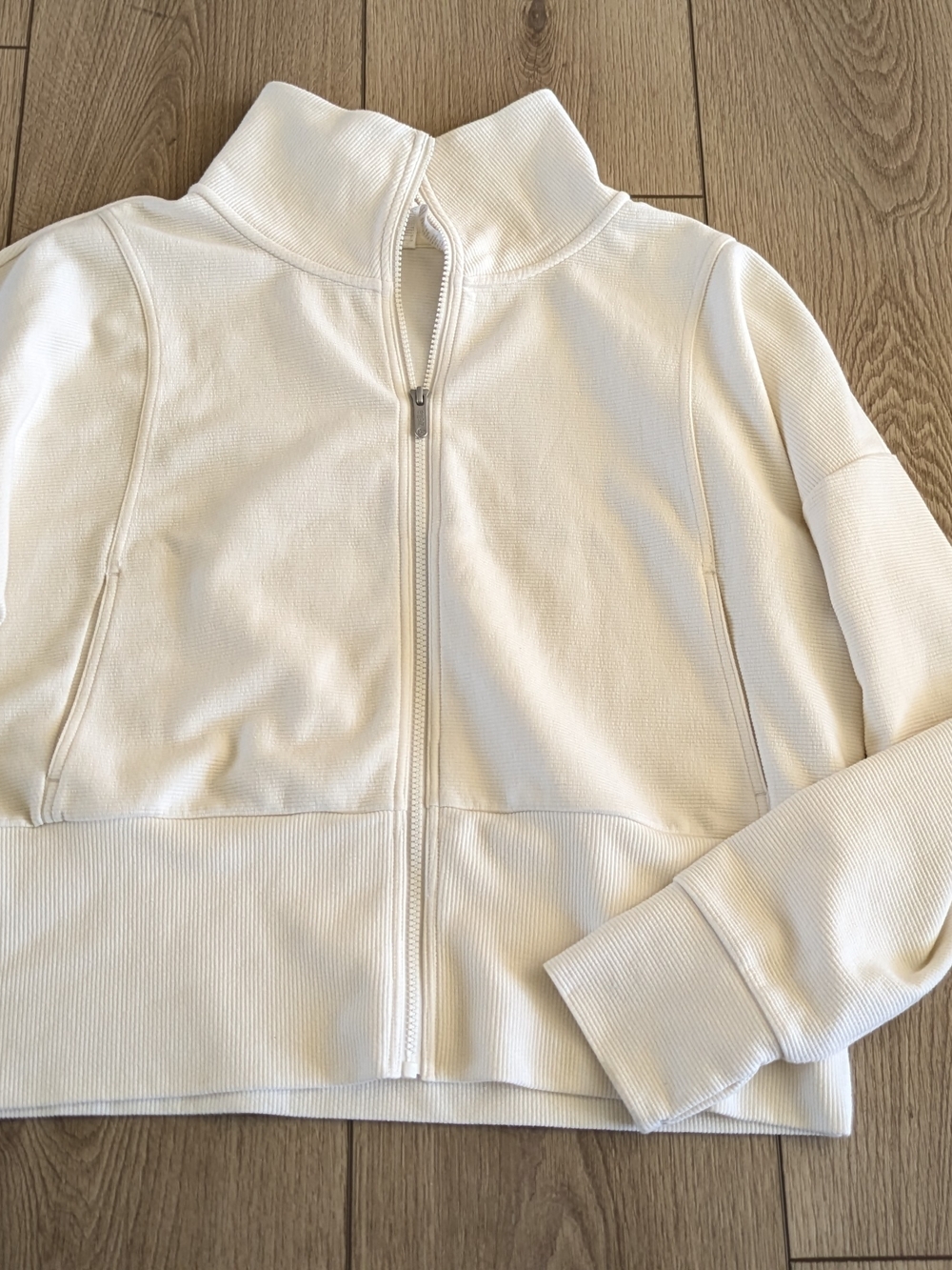 Zellla cream Zip-Front Jacket - Women size L